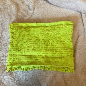 Size medium express tube top. Stretchy 🌿🍃